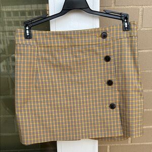 Aritzia Plaid Button-Front Skirt/Shorts in Yellow and Blue